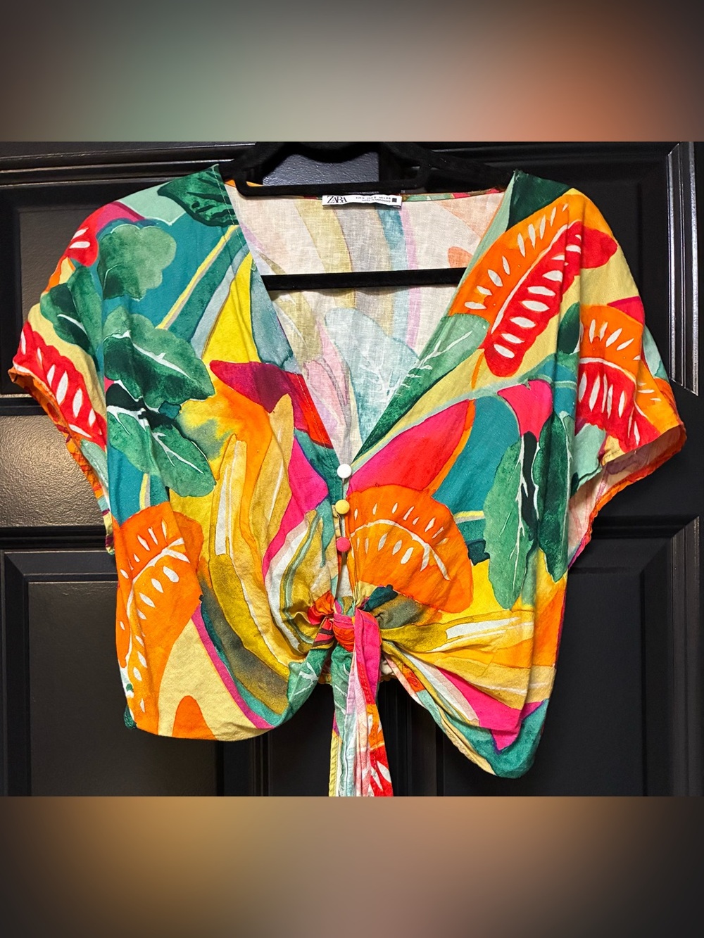 Gently Used Zara Tropical Print Tie-Front Crop Top - Multicolor. SZ Small